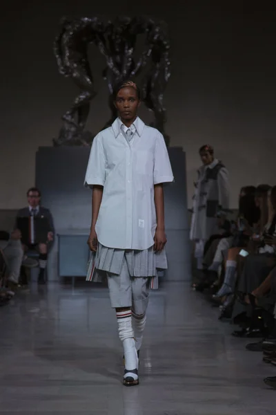 Look 23